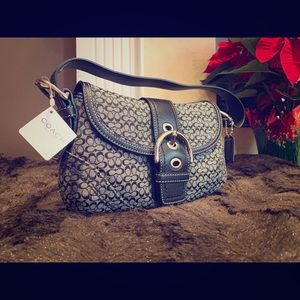 Coach shoulder bag